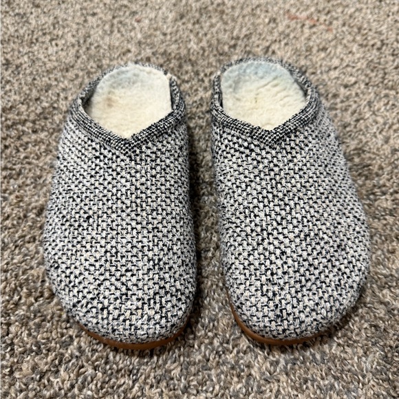 Rothy's grey Women's Sandals - Picture 2 of 5